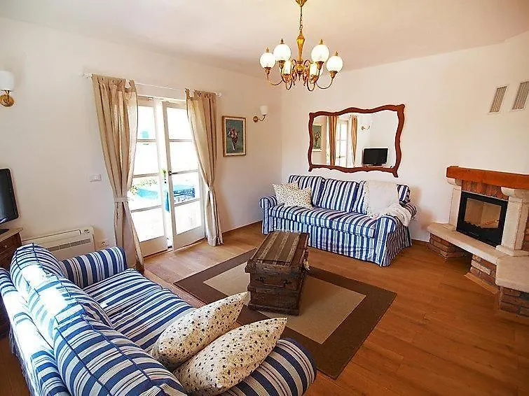 Ferienhaus Villa Nika Mit Privatem Aussenwhirlpool Buici